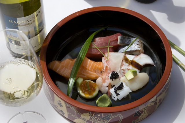Artikelbild 1 des Artikels “Geschenkgutschein Sushi & Wein “