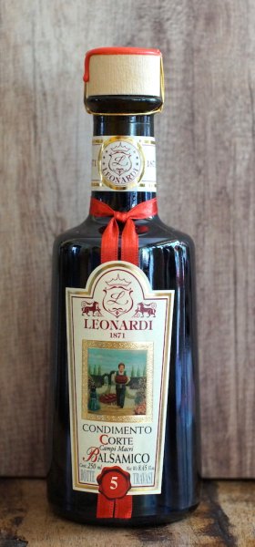 Artikelbild des Artikels “Condimento Balsamico 5 Jahre im Eichenholz gereift “